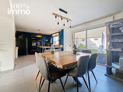 Maison - 100 m² - 6 pièces