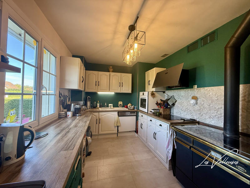 Maison - 127 m² - 6 pièces