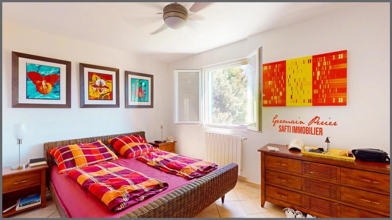 Villa - 143 m² - 6 pièces