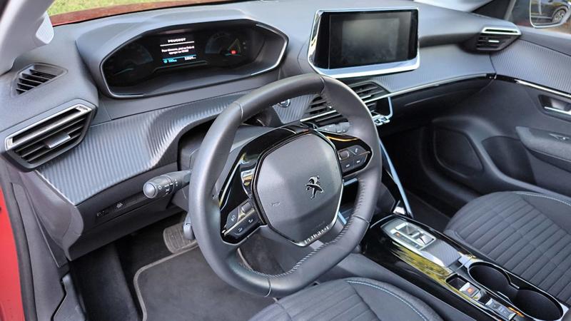 Peugeot E-208 136 50 kWh Style - Automatique Entretien constructeur