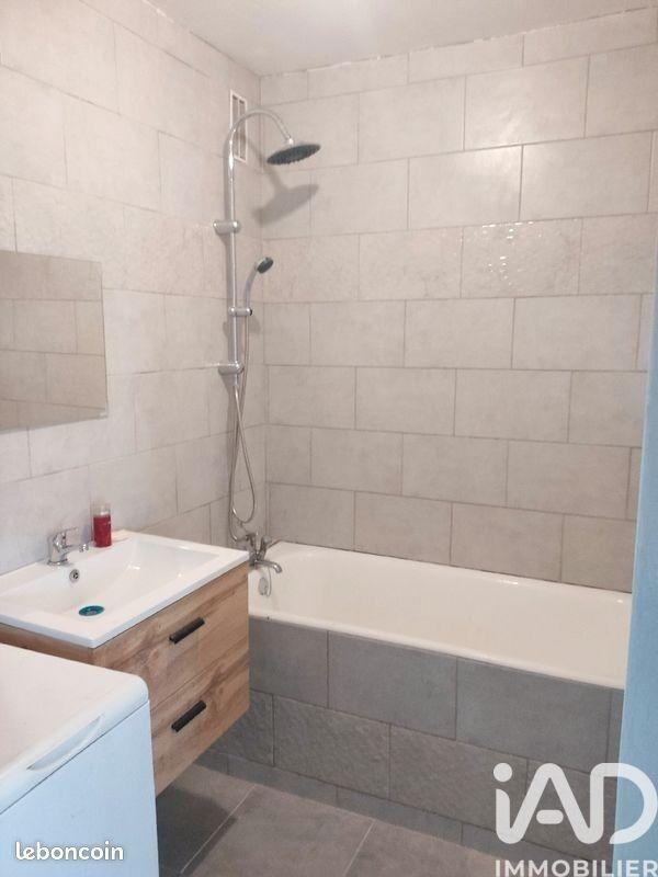 Appartement - 85 m² - 4 pièces