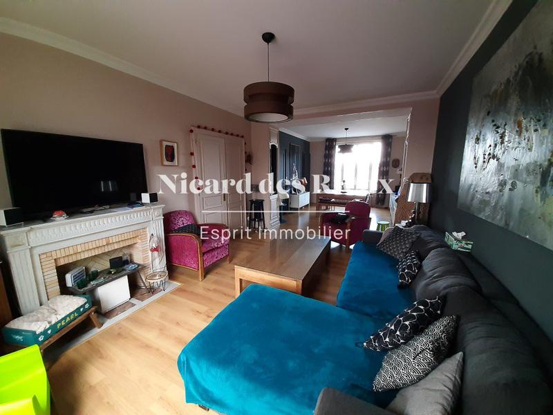 Maison - 194 m² - 7 pièces