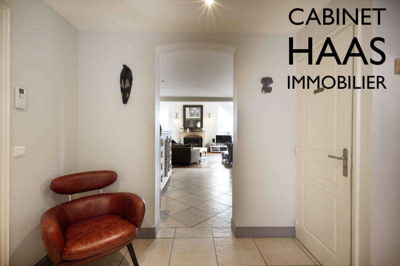 Maison contemporaine - 213 m² - 12 pièces