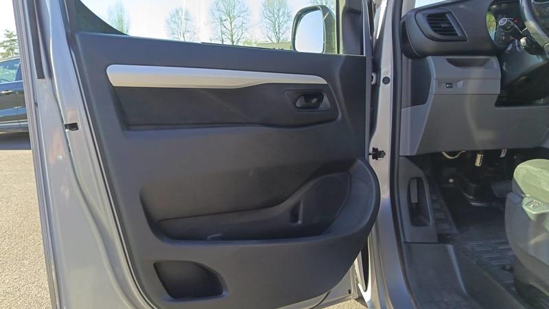 Citroën Jumpy IV 2.0 BlueHDI 177 Eat8 Driver