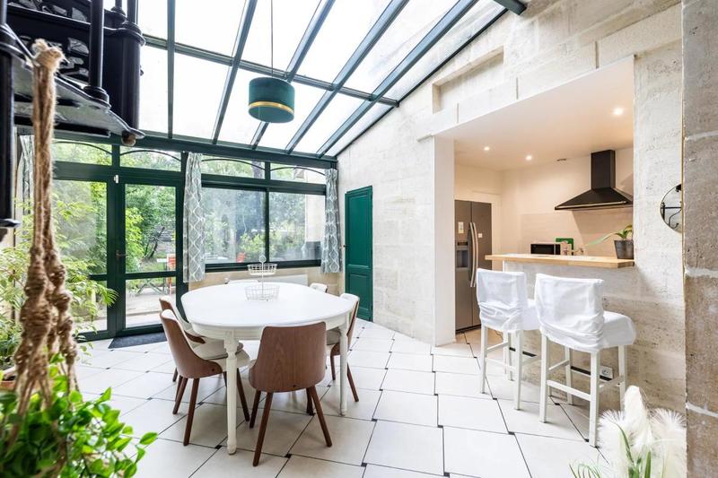 Hôtel particulier - 265 m² - 8 pièces