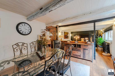 Maison traditionnelle - 125 m² - 4 pièces