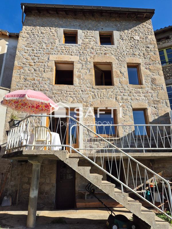 Maison - 139 m² - 4 pièces