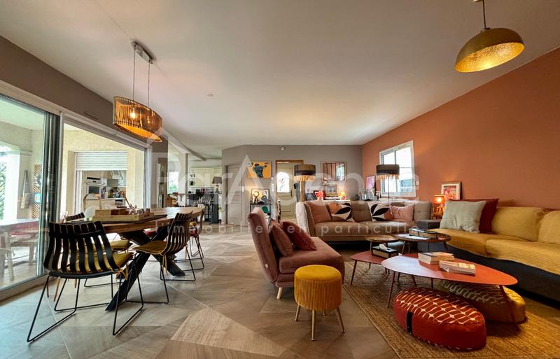 Maison - 146 m² - 5 pièces