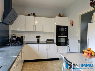 Maison - 140 m² - 6 pièces