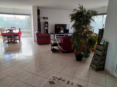 Maison - 165 m² - 4 pièces