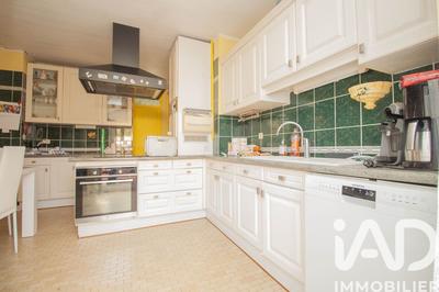 Maison - 102 m² - 6 pièces