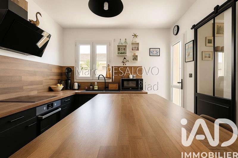 Maison - 137 m² - 5 pièces