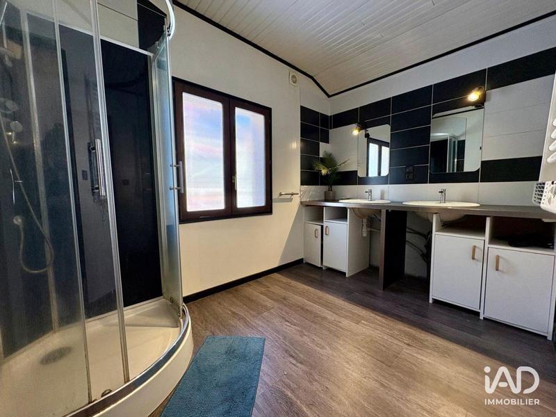 Maison - 158 m² - 5 pièces