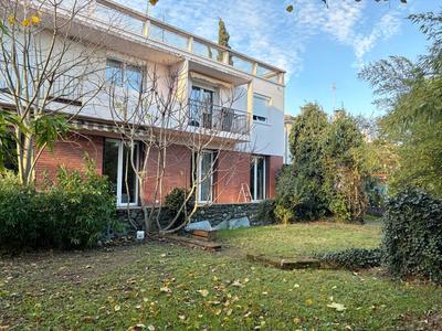 Appartement - 129 m² - 5 pièces