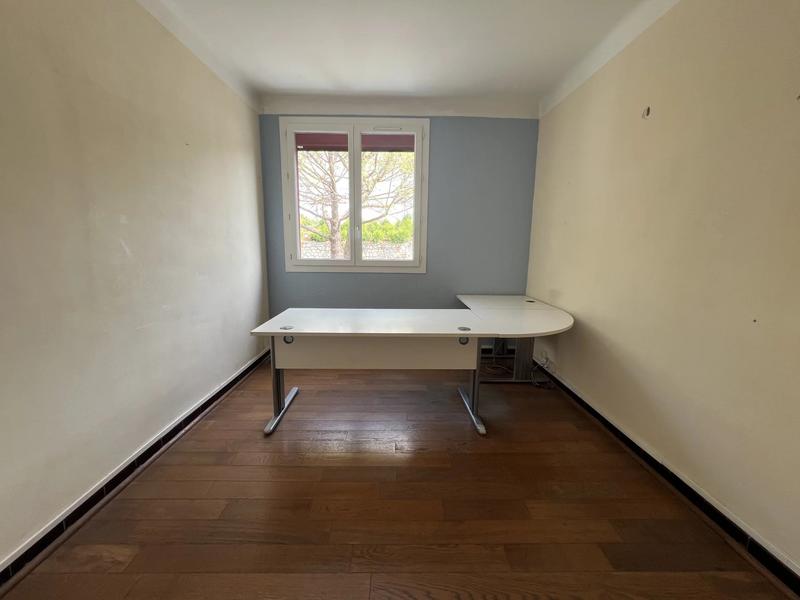 Immeuble - 180 m² - 7 pièces