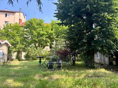 Appartement - 96 m² - 4 pièces