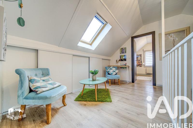 Maison - 140 m² - 5 pièces