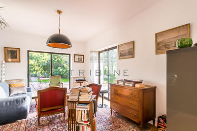 Maison - 225 m² - 6 pièces