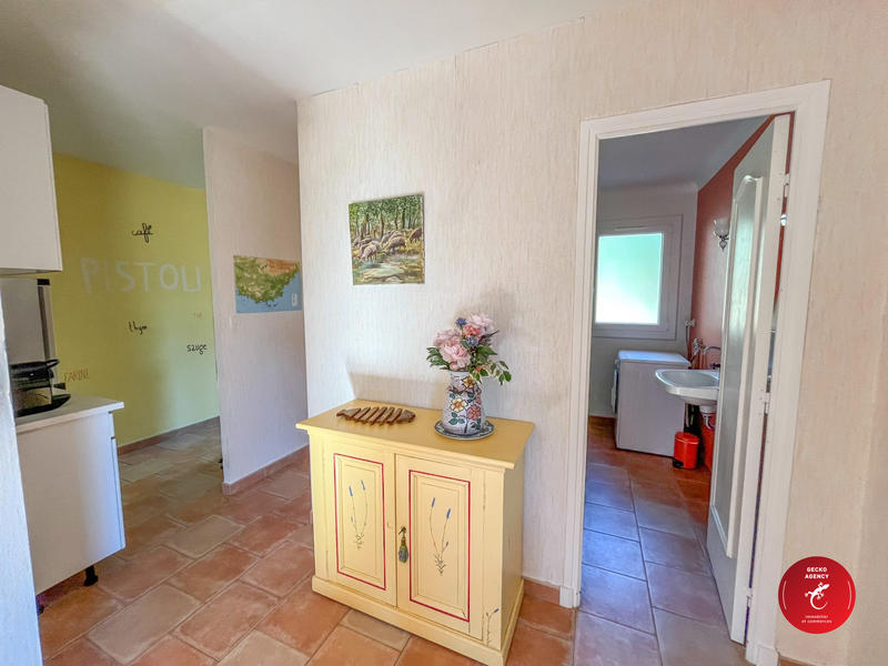 Villa - 96 m² - 5 pièces