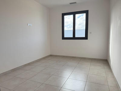Maison - 83 m² - 4 pièces
