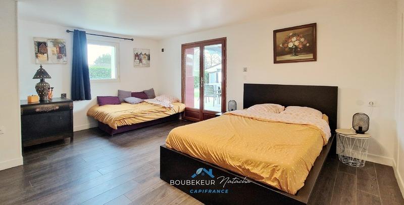 Maison - 252 m² - 8 pièces