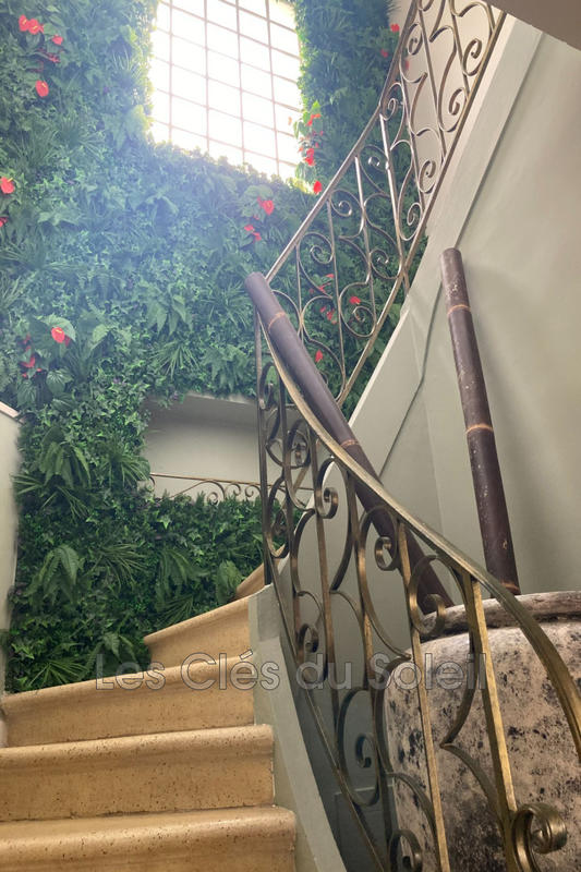 Maison - 151 m² - 8 pièces