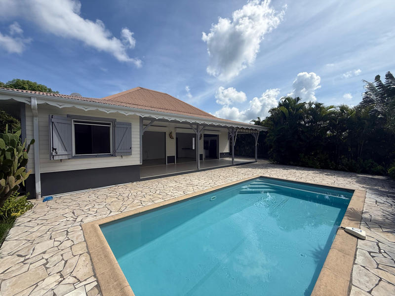 Maison - 115 m² - 5 pièces