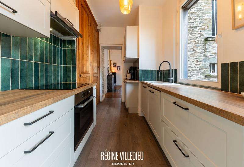 Maison - 153 m² - 7 pièces