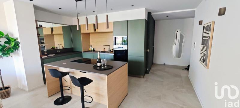 Appartement - 97 m² - 4 pièces