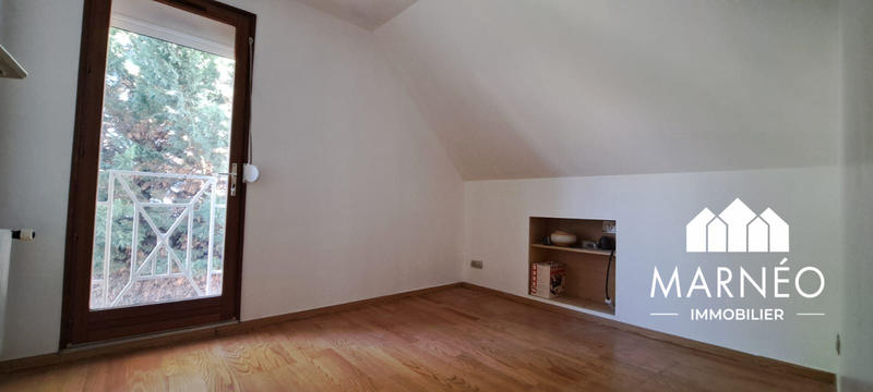 Maison traditionnelle - 100 m² - 5 pièces