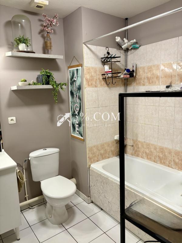 Maison - 84 m² - 5 pièces