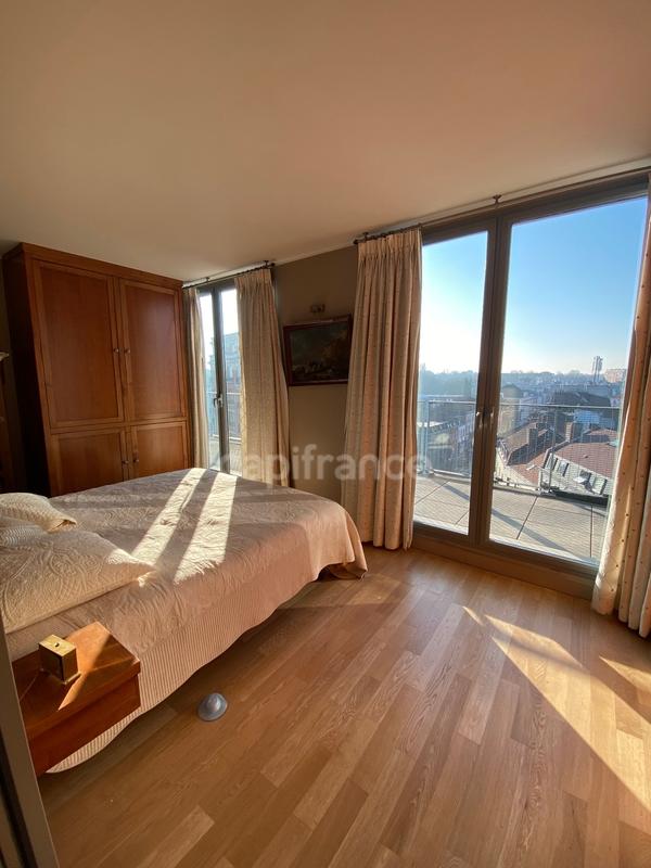 Appartement - 132 m² - 5 pièces