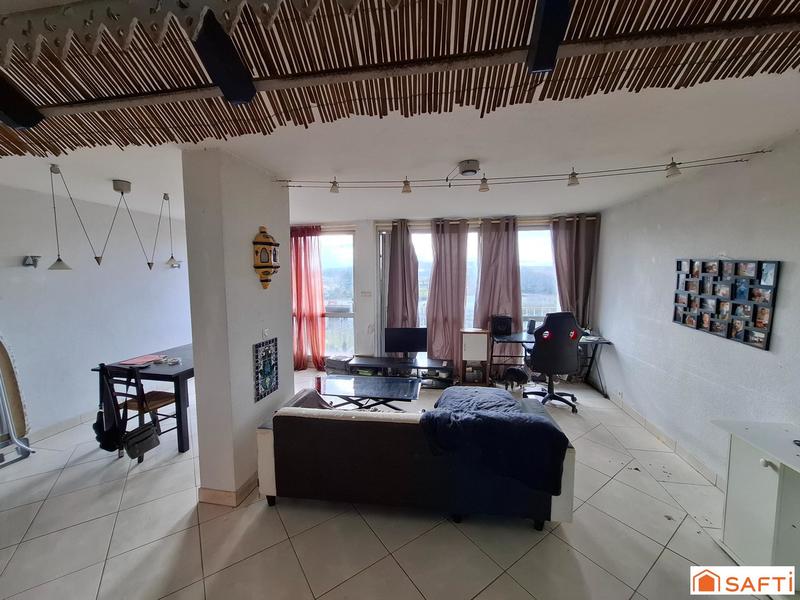 Appartement - 72 m² - 3 pièces