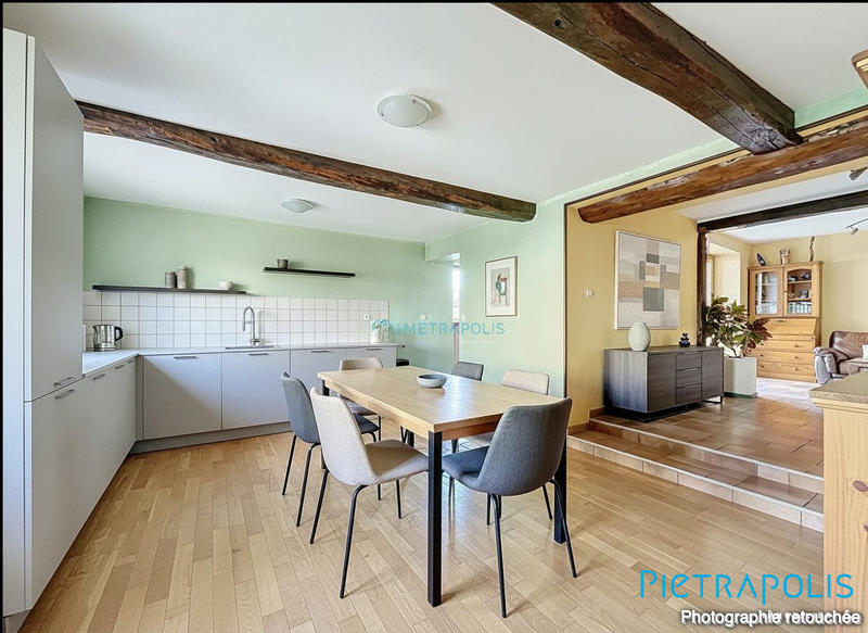 Maison - 93 m² - 4 pièces