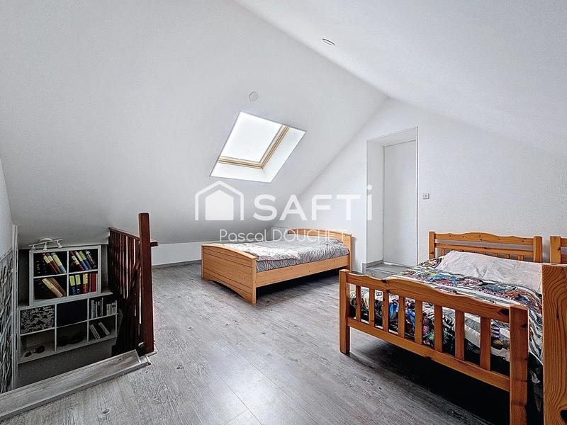 Maison - 110 m² - 5 pièces