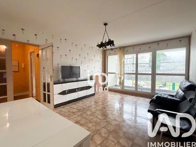 Appartement - 82 m² - 4 pièces