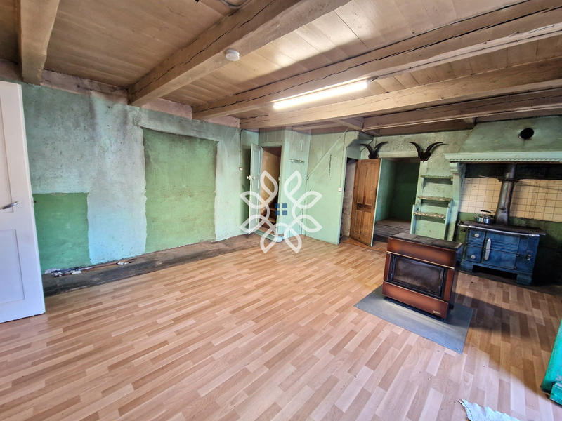 Maison de village - 100 m² - 5 pièces