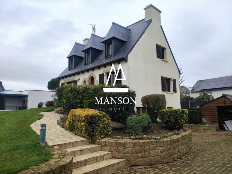 Maison - 107 m² - 6 pièces