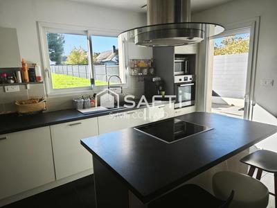 Maison - 110 m² - 6 pièces