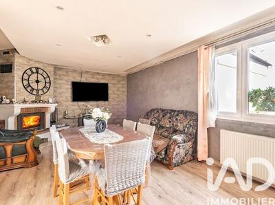 Maison - 130 m² - 6 pièces