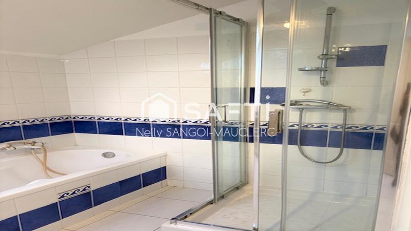 Maison - 149 m² - 6 pièces