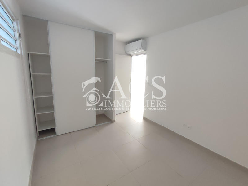 Appartement - 79 m² - 3 pièces