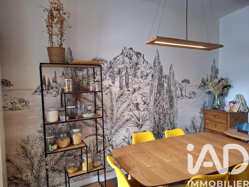 Maison - 159 m² - 8 pièces