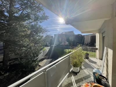 Appartement - 85 m² - 4 pièces