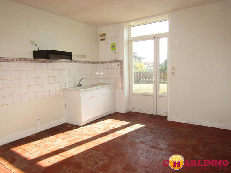 Maison traditionnelle - 83 m² - 3 pièces