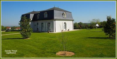 Maison - 300 m² - 7 pièces