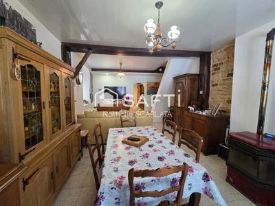 Maison - 151 m² - 5 pièces