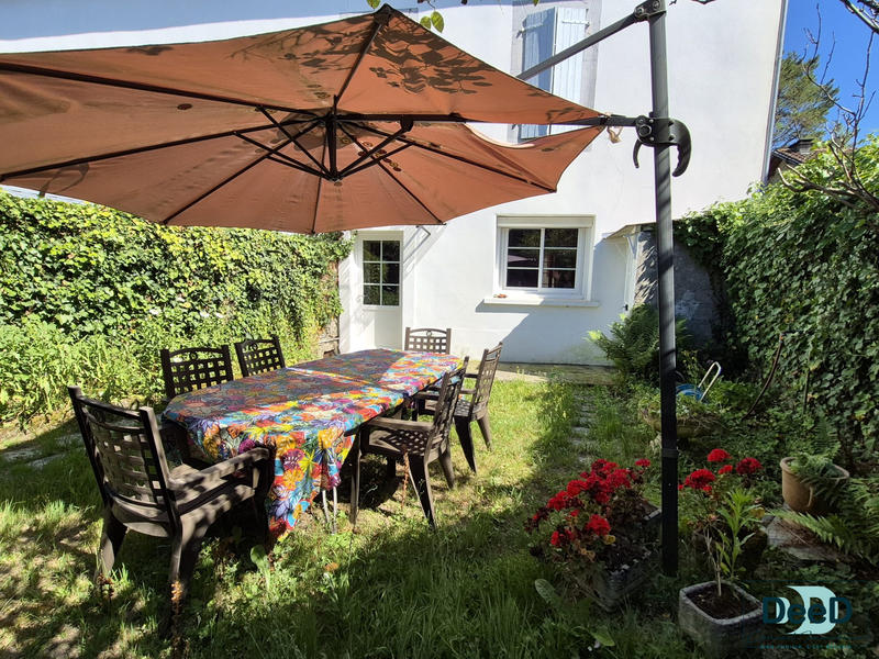 Maison ancienne - 187 m² - 6 pièces