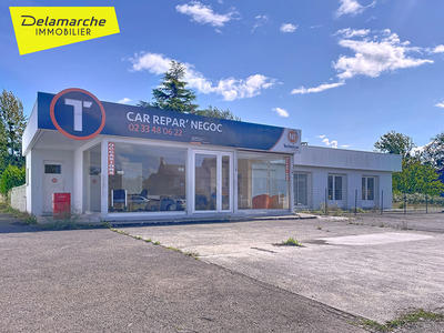 Local d'activité / Entrepôt - 390 m² - 4 pièces