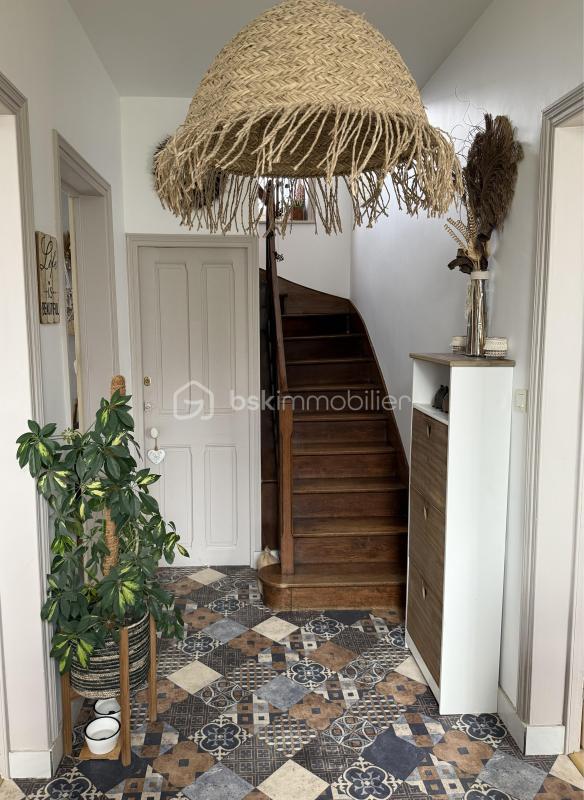 Maison en pierre - 195 m² - 11 pièces